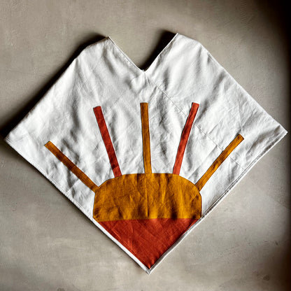 Sunburst Poncho in White / Marigold